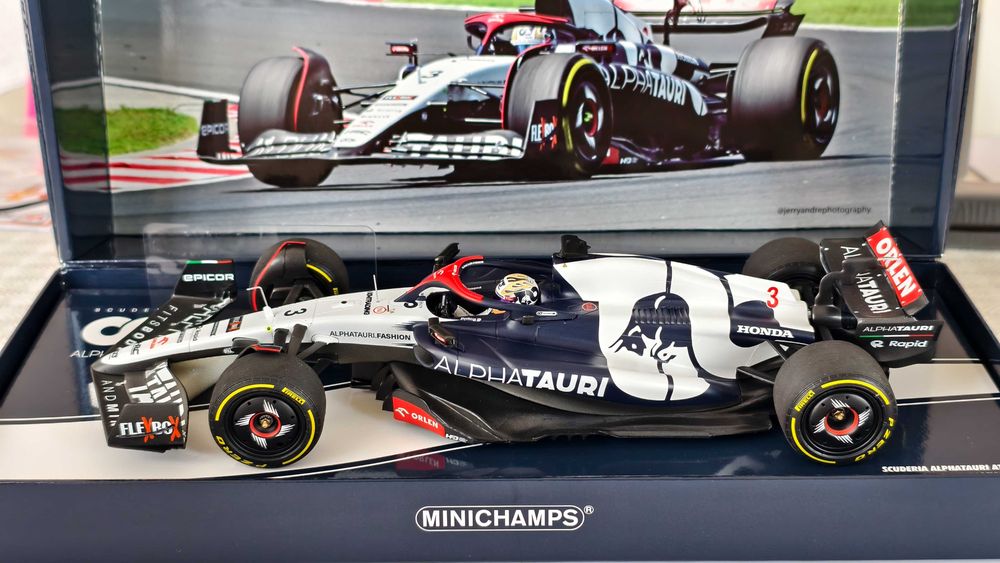 1:18 F1 Minichamps Alphatauri AT04 #3 Daniel Ricciardo GP Hungria 2023