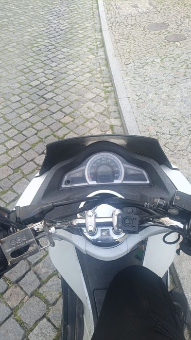 Vendo mota pcx  125
