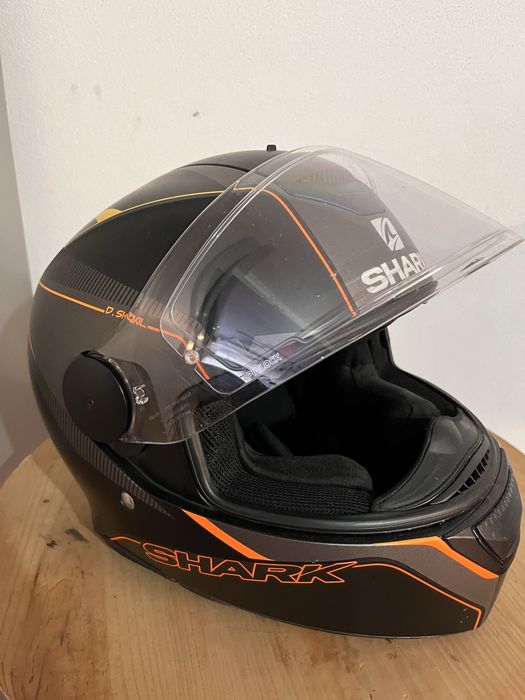Capacete de mota shark