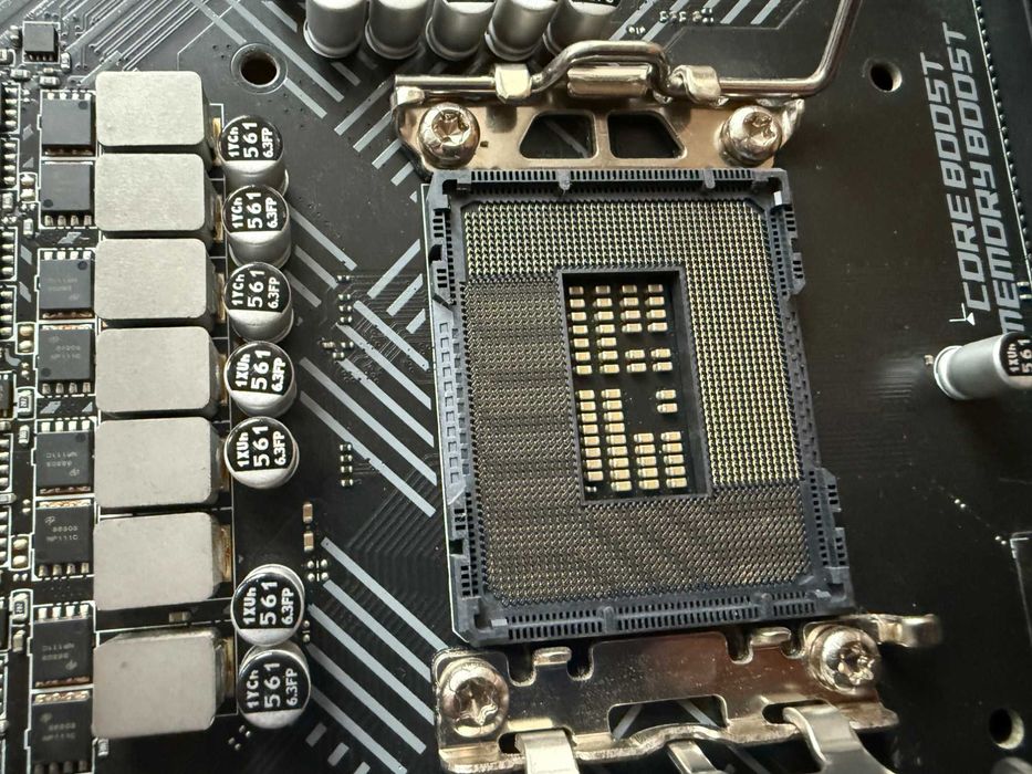 Материнські плати MSI Pro H610M-G DDR4 + MSI Pro B660M-E DDR4 (s1700)