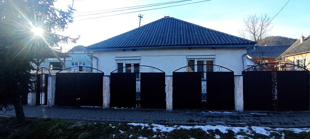 Вартість знижено! Продамо будинок Голубине Закарпаття курорт Поляна