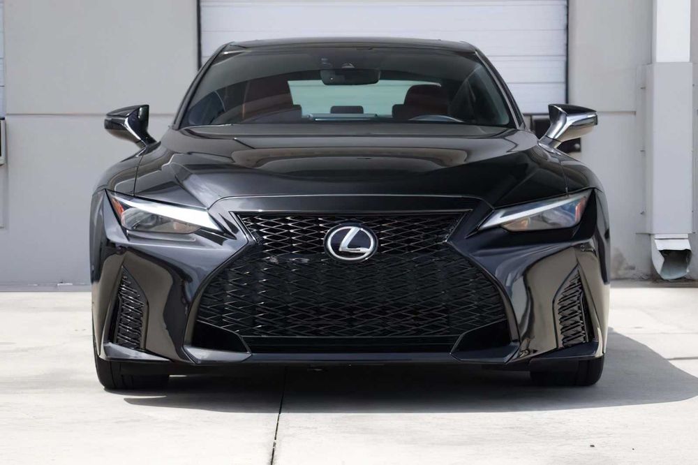 Lexus Is 350 F Sport      2021