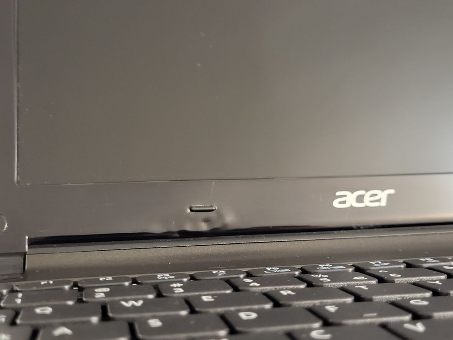 ACER Aspire One D270 10,1" 2GB DDR3 320GB HDD Intel Atom N2600 1.6GHz