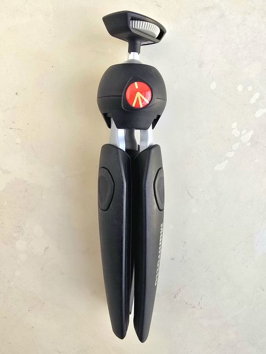 Minitripé Manfrotto PIXI EVO de 2 secções