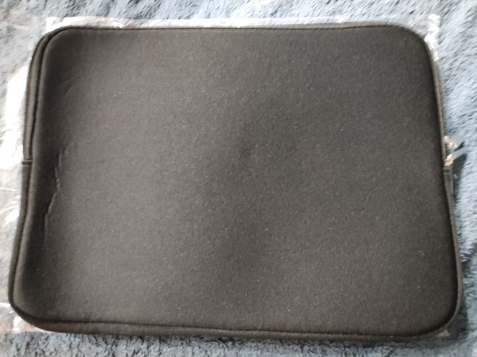 Etui ochronne na tableta notebooka