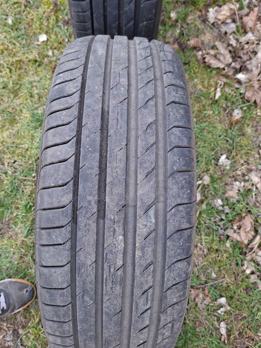 Opony Nexen 225/65 r17 letnie stan bdb