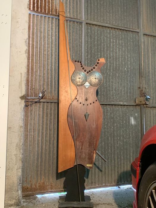 Escultura em madeira