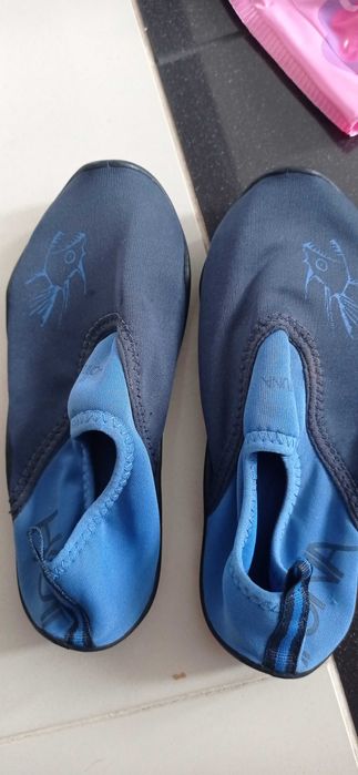 Buty do wody Hotuna roz.30/31 Gratis rękawki Świnka Peppa 3-6lat