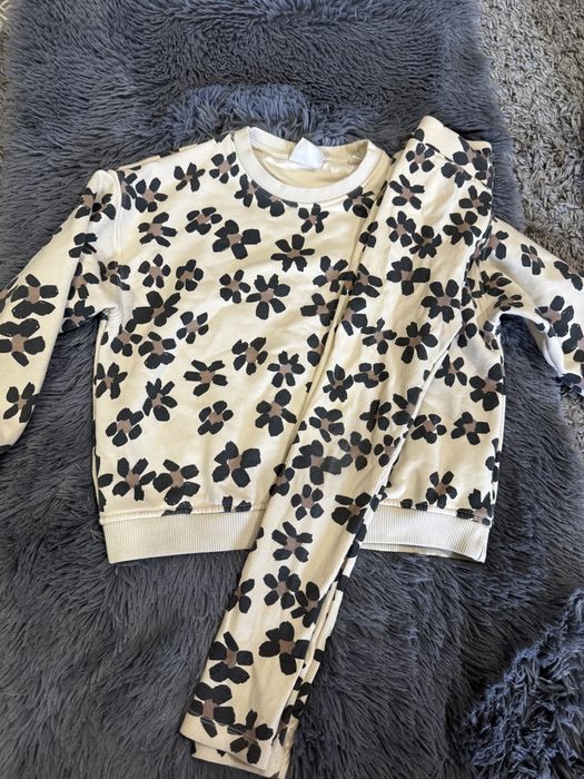 Костюм ZARA на дівчинку