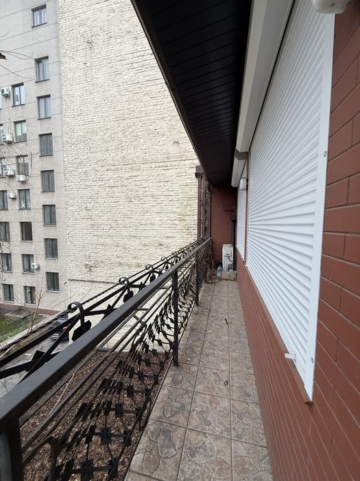 КИЇВ/Саксаганського 29. Продаж 3-кімнатної квартири 125м2/з меблями
