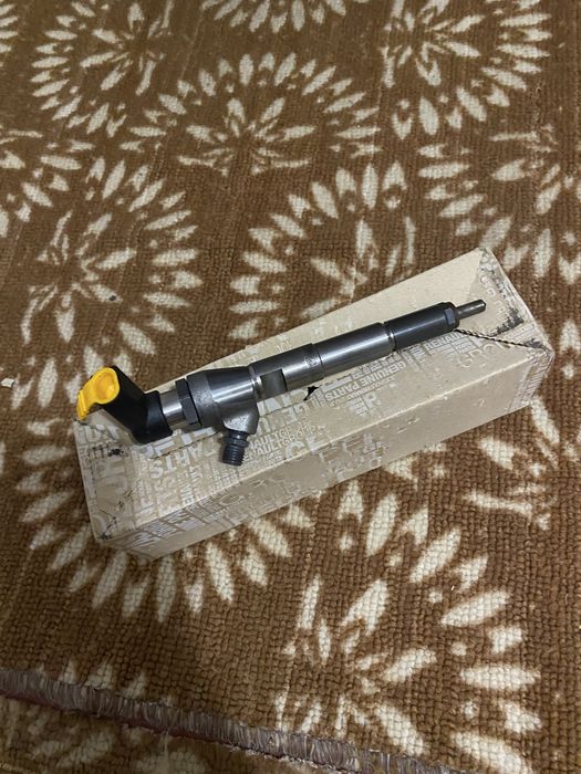 Форсунка 1.5 DCI K9K (Siemens) RENAULT H8200704191 A2C59513484 VDO