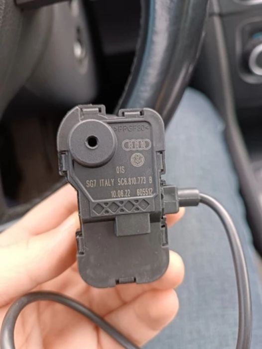 Fecho tampa combustível golf 7