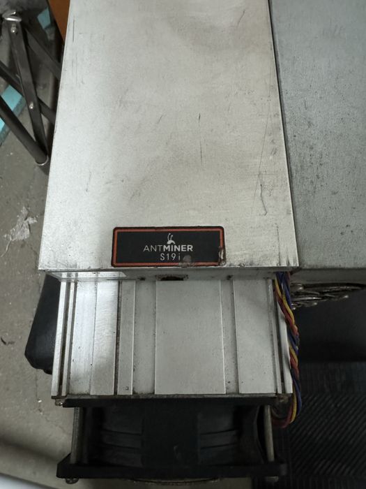 Antminer S19I pronta para entrega