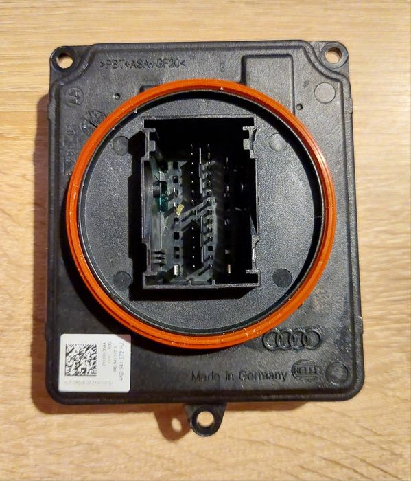 Przetwornica Matrix Audi A5 S5 8W 4K0.941.572.HJ Europa