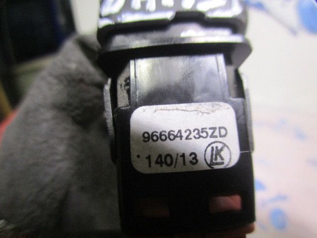 Comando / botão / interruptor multifunções CITROËN C4 II (B7)