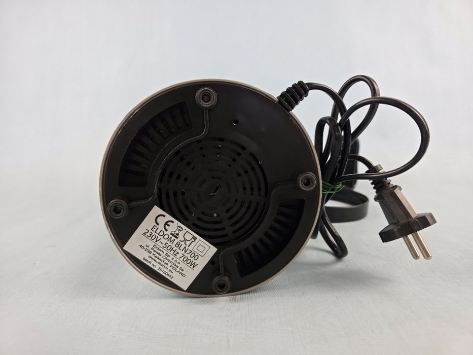 Blender kielichowy Eldom Bullefit BLN700