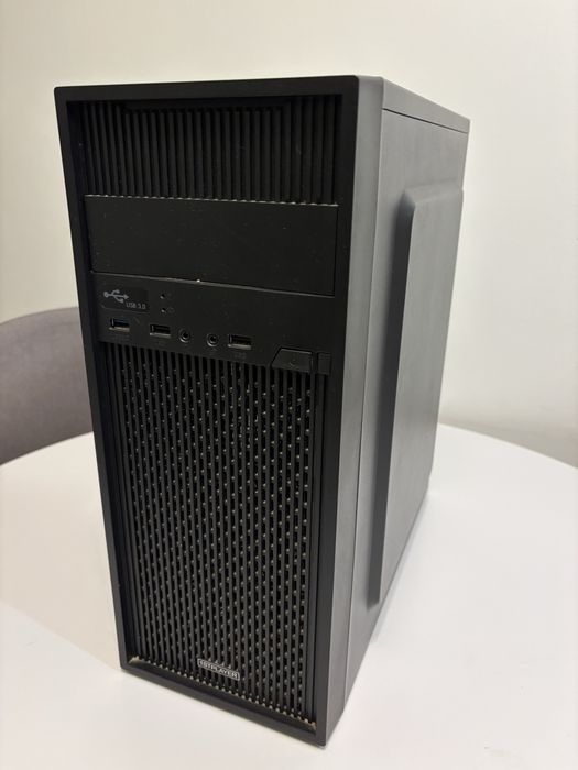 Персональний комп'ютер AMD A12, 12 ГБ RAM, GT 1030, SSD 240 ГБ + HDD 1.5 ТБ