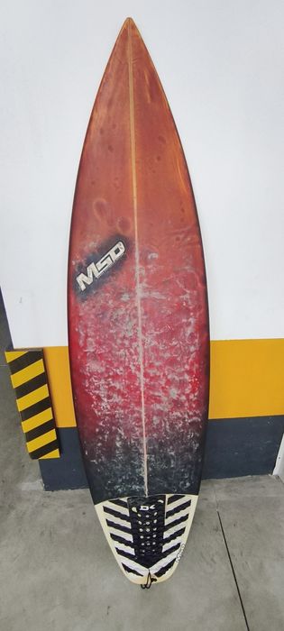 Prancha Surf MSD 5.10 com quilhas Marlin