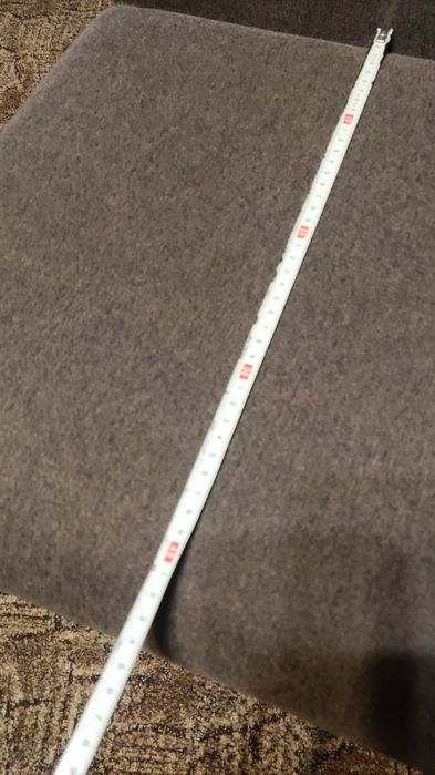 Стілець м'який, ніжки деревг