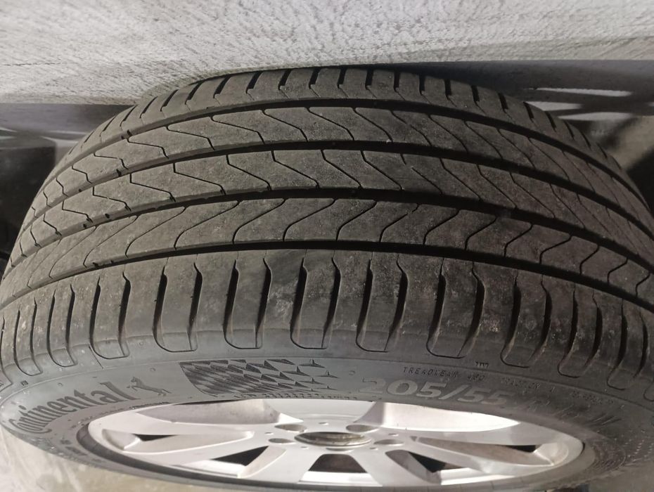 Jantes originais Mercedes 16" com pneus 205/55 R16