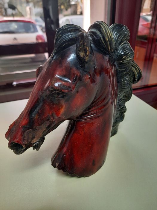 Cabeça de cavalo decorativo
