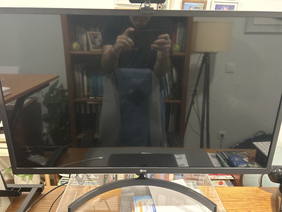 Monitor LG 32’’ Full HD