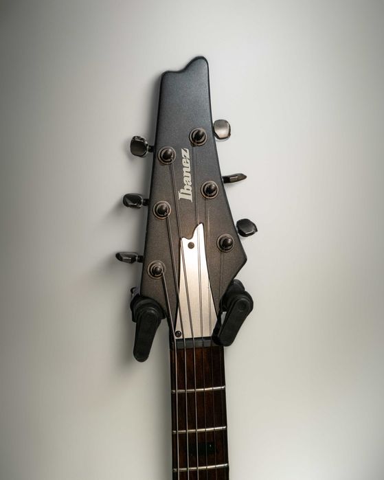 Gitara elektryczna Ibanez ICHRG2 Iceman - unikat, H.R. Giger