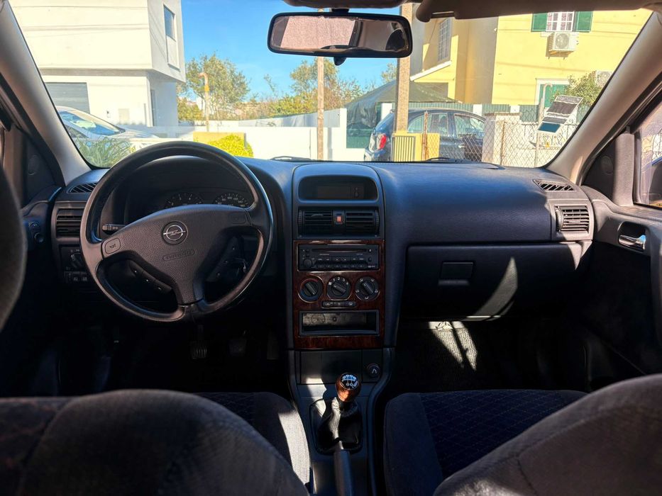 Opel Astra 1.4 Gasolina | Nacional | 164.416 km — photo 5