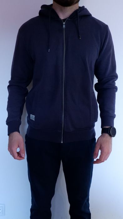 Bluza zapinana z kapturem Reserved