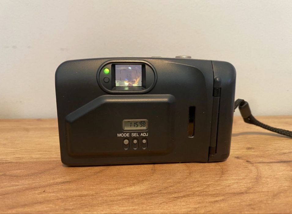 Aparat analogowy Pentax PC-550