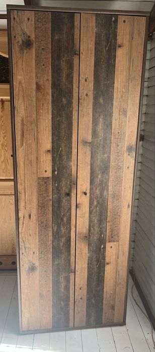 Szafa 198/34 super stan