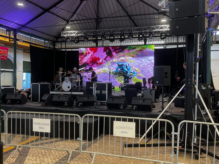 40 metros de ecrã gigante, Oportunidade