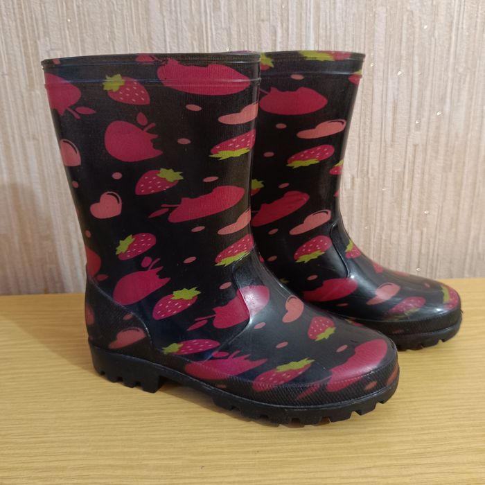 Обувь для девочки (туфли, ботинки, резиновые сапоги, тапочки)