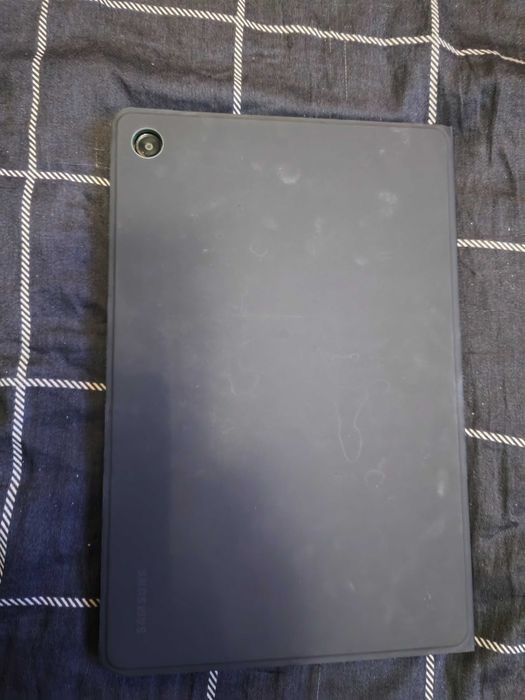 SAMSUNG Galaxy Tab A9+ 11 cali SM-x210 8/128 GB + dodatki .Sosnowiec
•