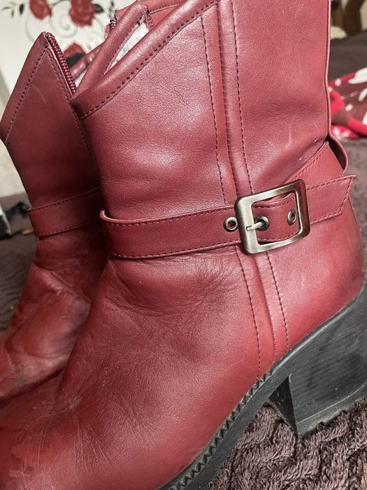 Шкіряні ботинки 40 розміру