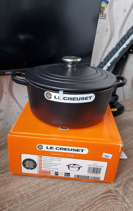 Каструля чавунна з кришкою Le Creuset Iron Satin Black, об'єм 3,3 л, д