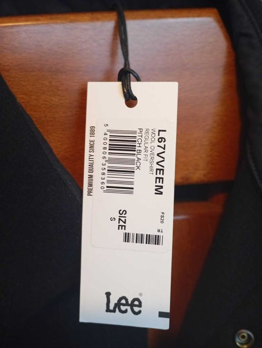 Camisa Lee em Lã