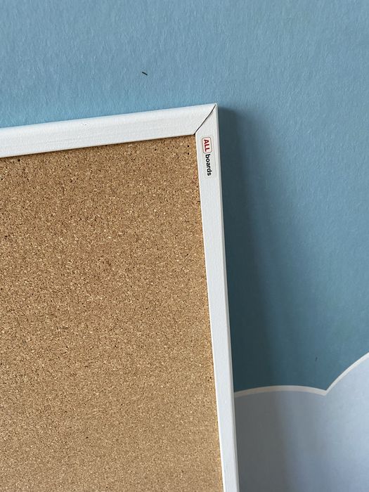 Tablica korkowa 100x80 drewniana rama + gratis pinezki