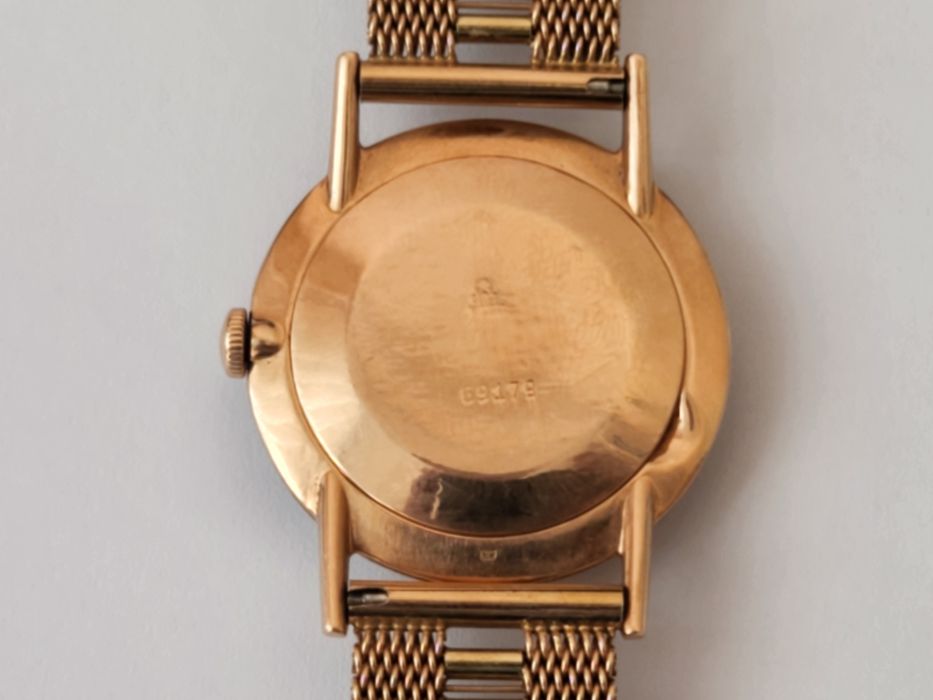 Золотые наручные часы Полет 23 камня