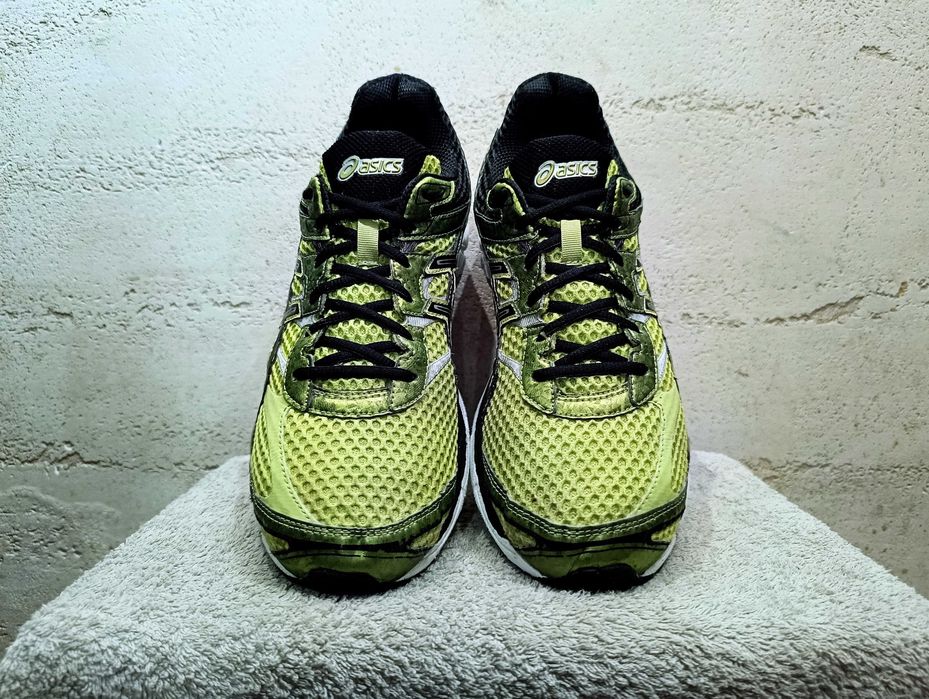 ASICS GEL-CUMULUS 16 r.47 stan bardzo dobry