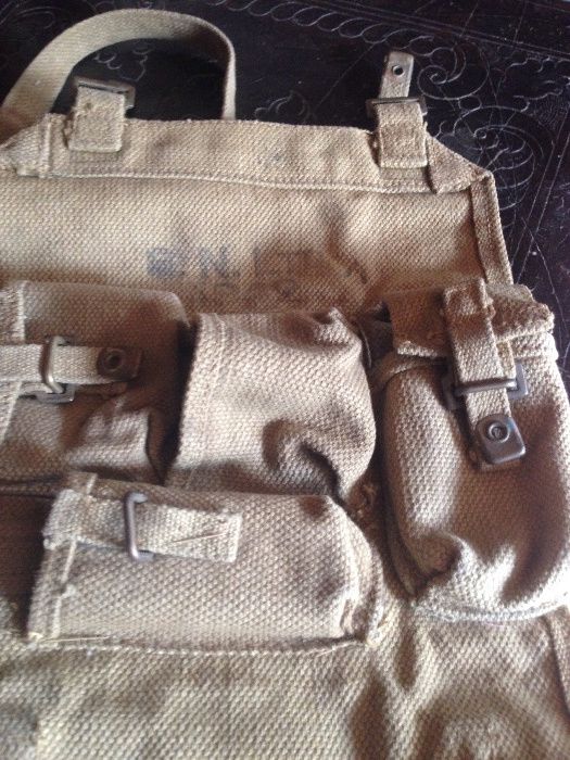 Militaria,Cartucheira da segunda guerra mundial