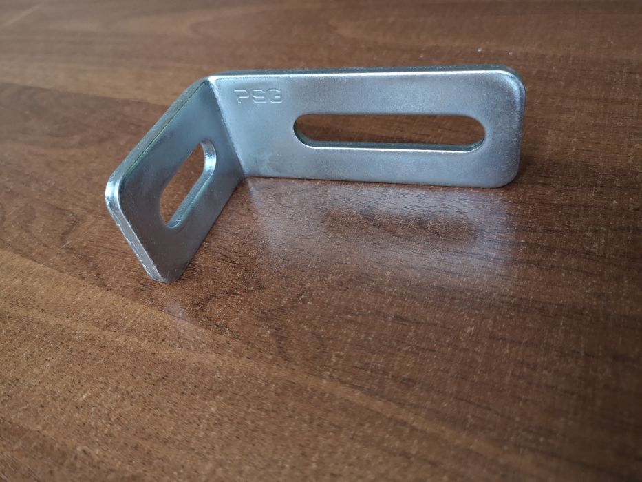 Kątownik górnej rolki prowadzącej bramy ocynk PSG