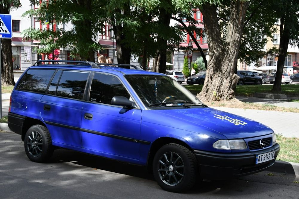 Продам автомобіль