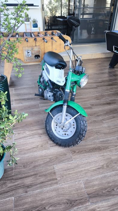 Suzuki RV 50 ano 1978
