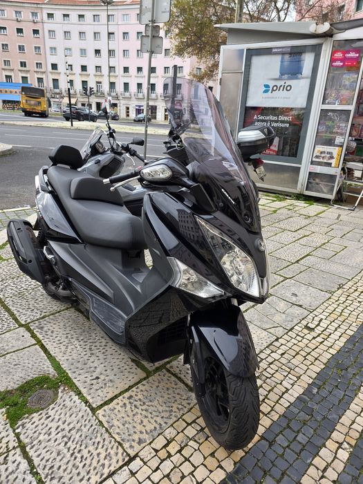 Scooter Sym gts 300i