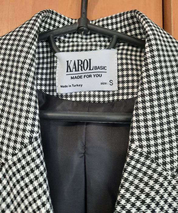 Продам костюм ( турецький)