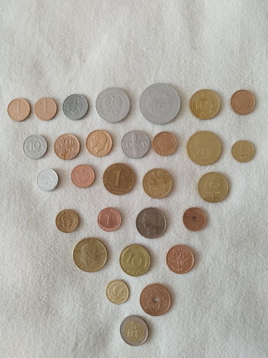 Banknoty i monety zestaw