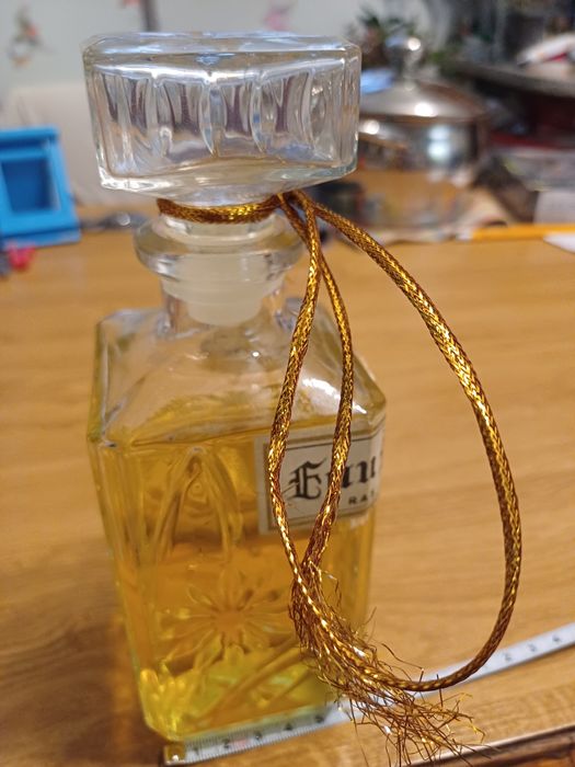 Одеколон ІYE 1980 год Сирия 350грамм