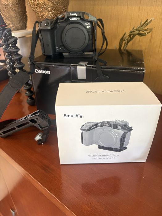 Canon r7 garantia