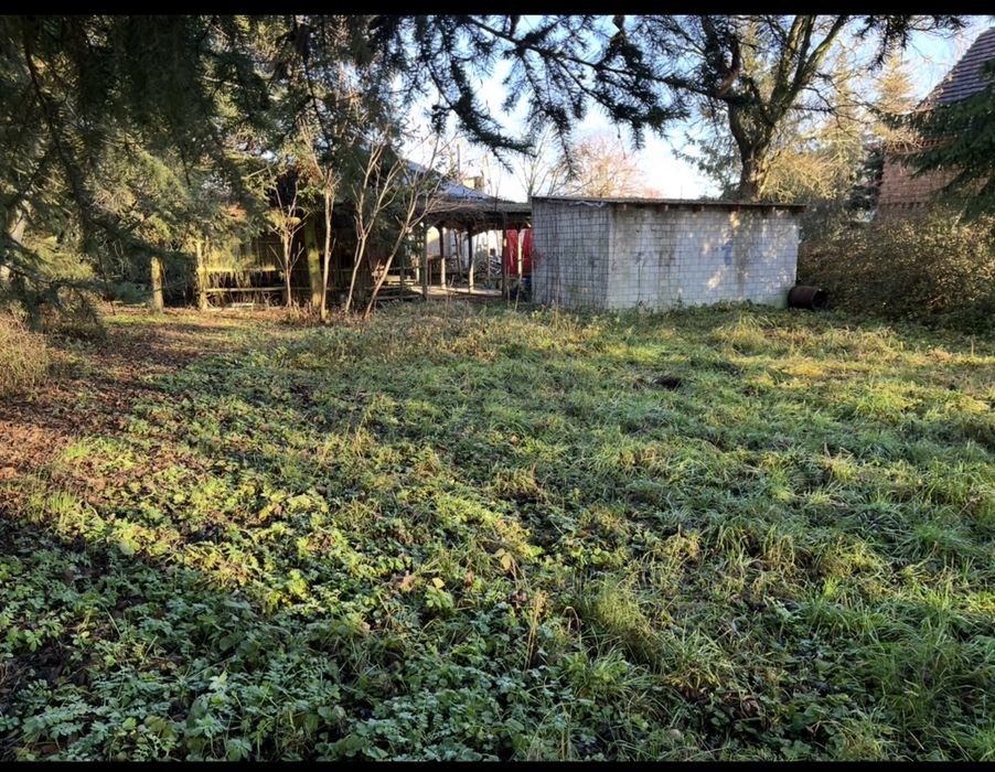 Budynek 100m2 na dzialce 10ar wszystkie media!!!